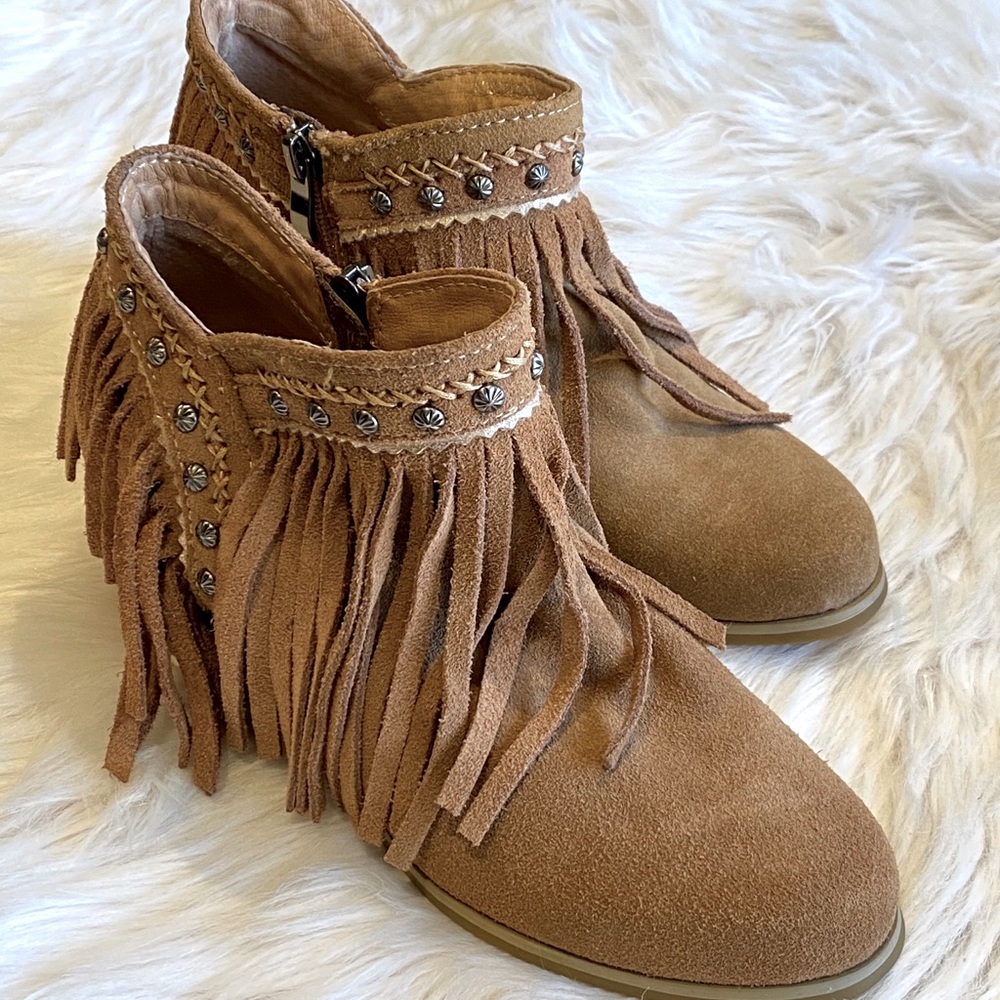 MOUNTAIN WEST TRINITY RANCH FRINGE BOOTIES - Picture 3 of 7